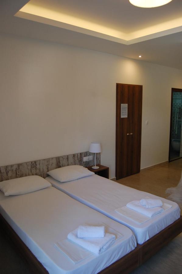 Giorgos Square Apartment Nea Vrasna