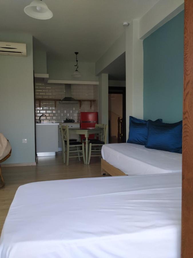 Giorgos Square Apartment Nea Vrasna